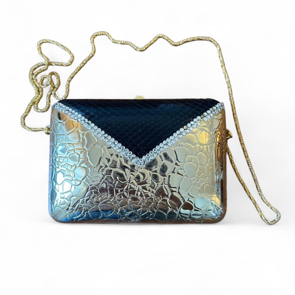 Vintage Hard-shell Clutch with Gold Chain